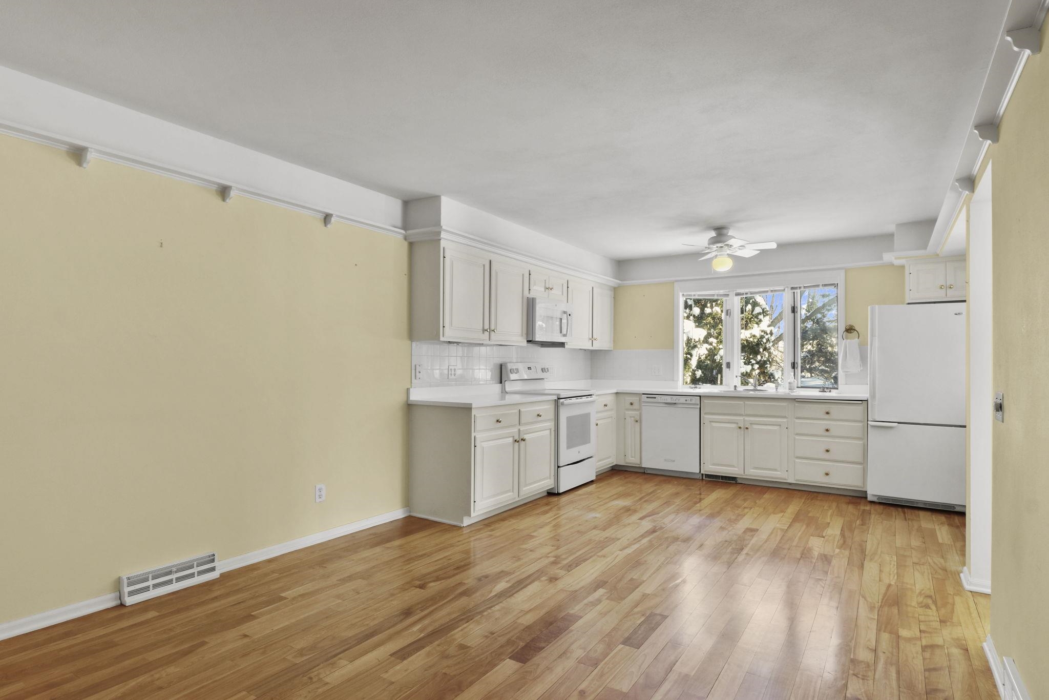 9 Winterberry Trail Madison, WI 53717 - Photo 7 of 18