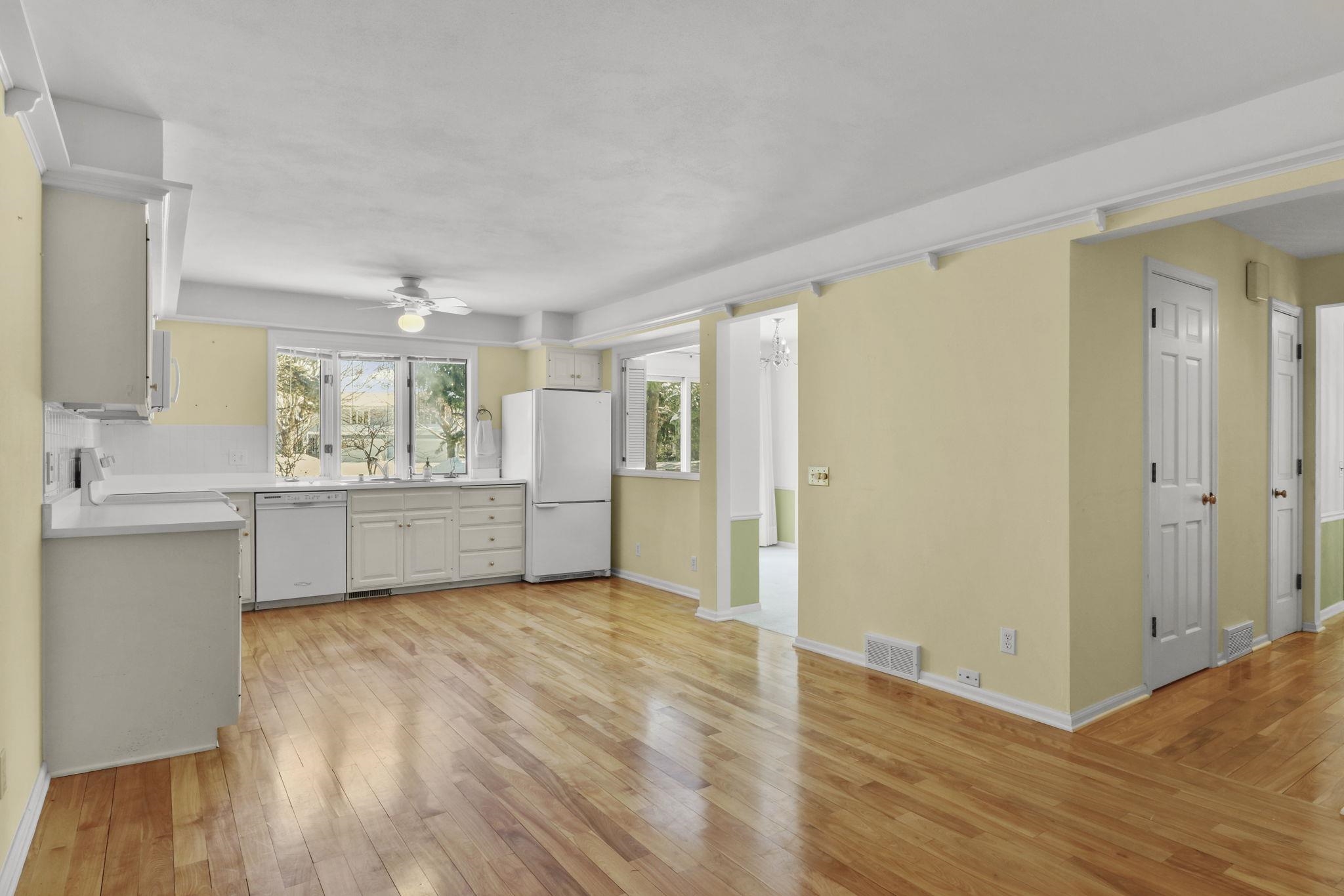 9 Winterberry Trail Madison, WI 53717 - Photo 8 of 18