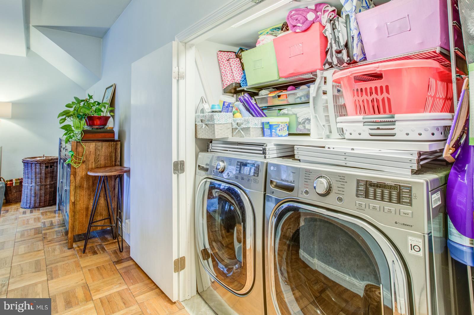 3630 Gunston Road Alexandria, VA 22302 - Photo 29 of 53 Full-size washer and dryer