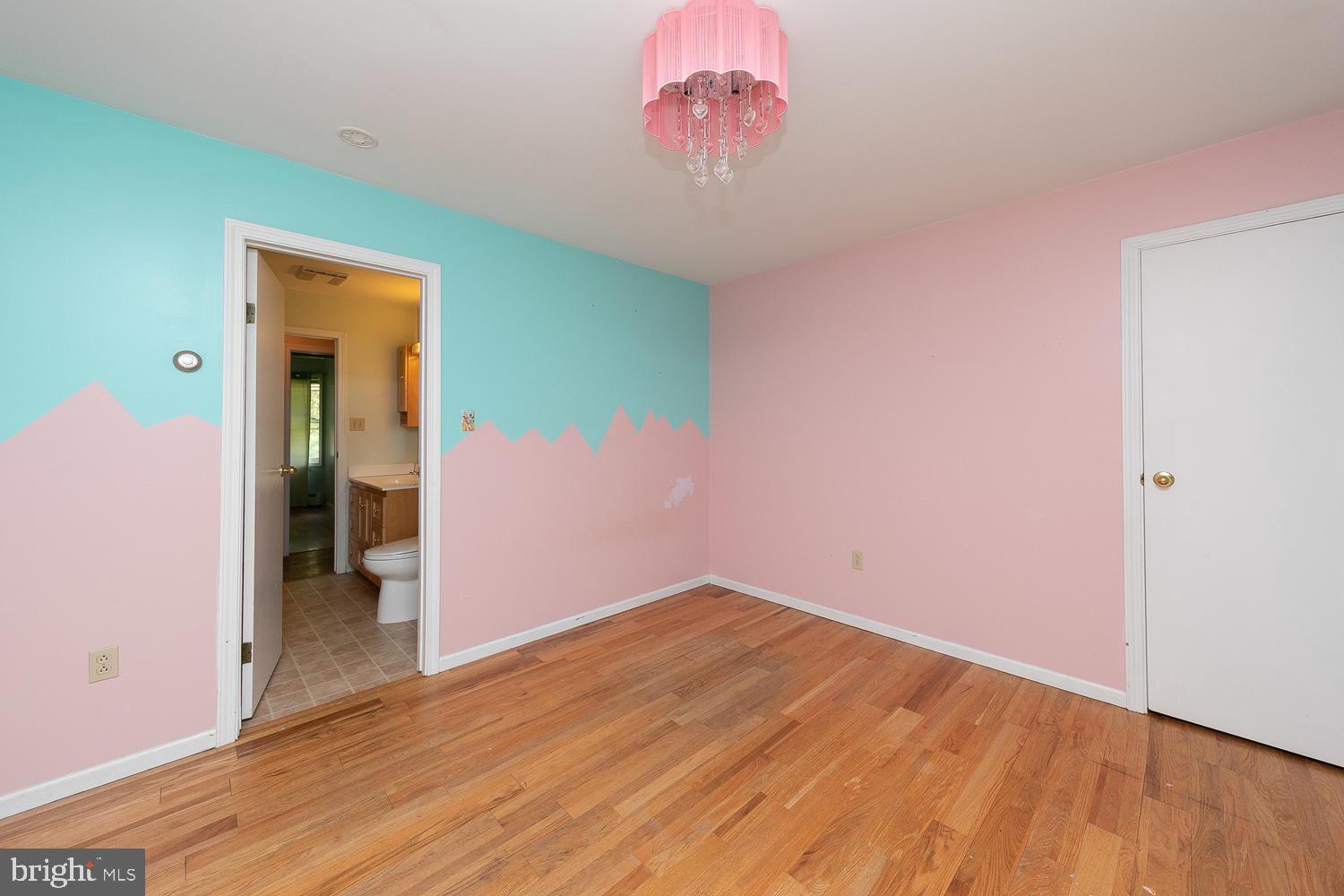 2992 Sycamore Road Huntingdon Valley, PA 19006 - Photo 13 of 26 Bedroom