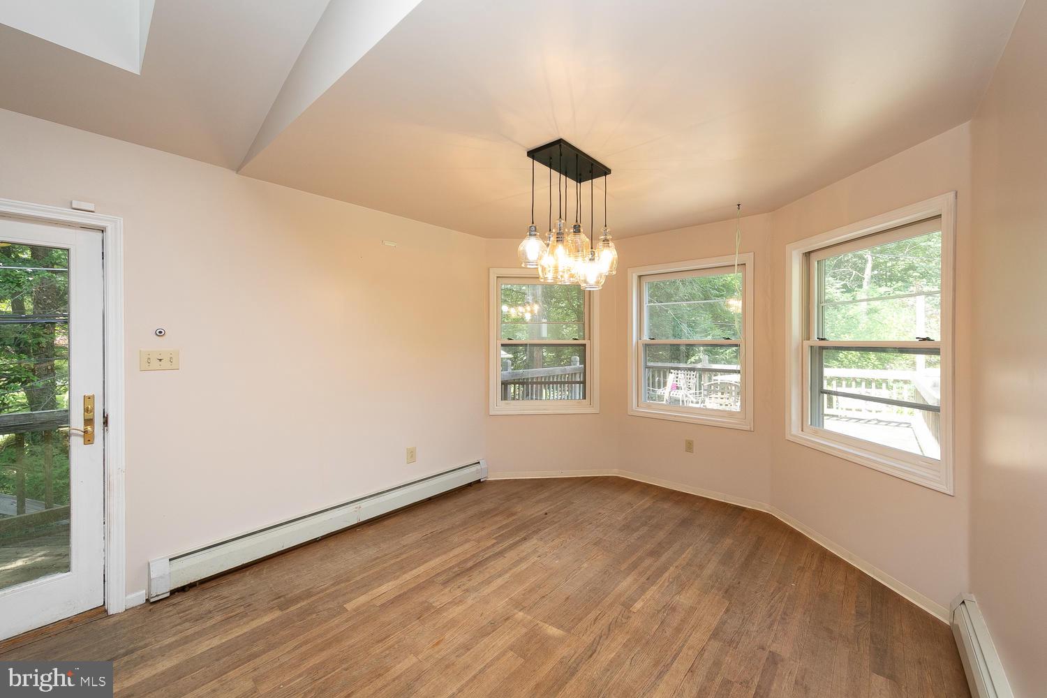 2992 Sycamore Road Huntingdon Valley, PA 19006 - Photo 5 of 26 Dining Room