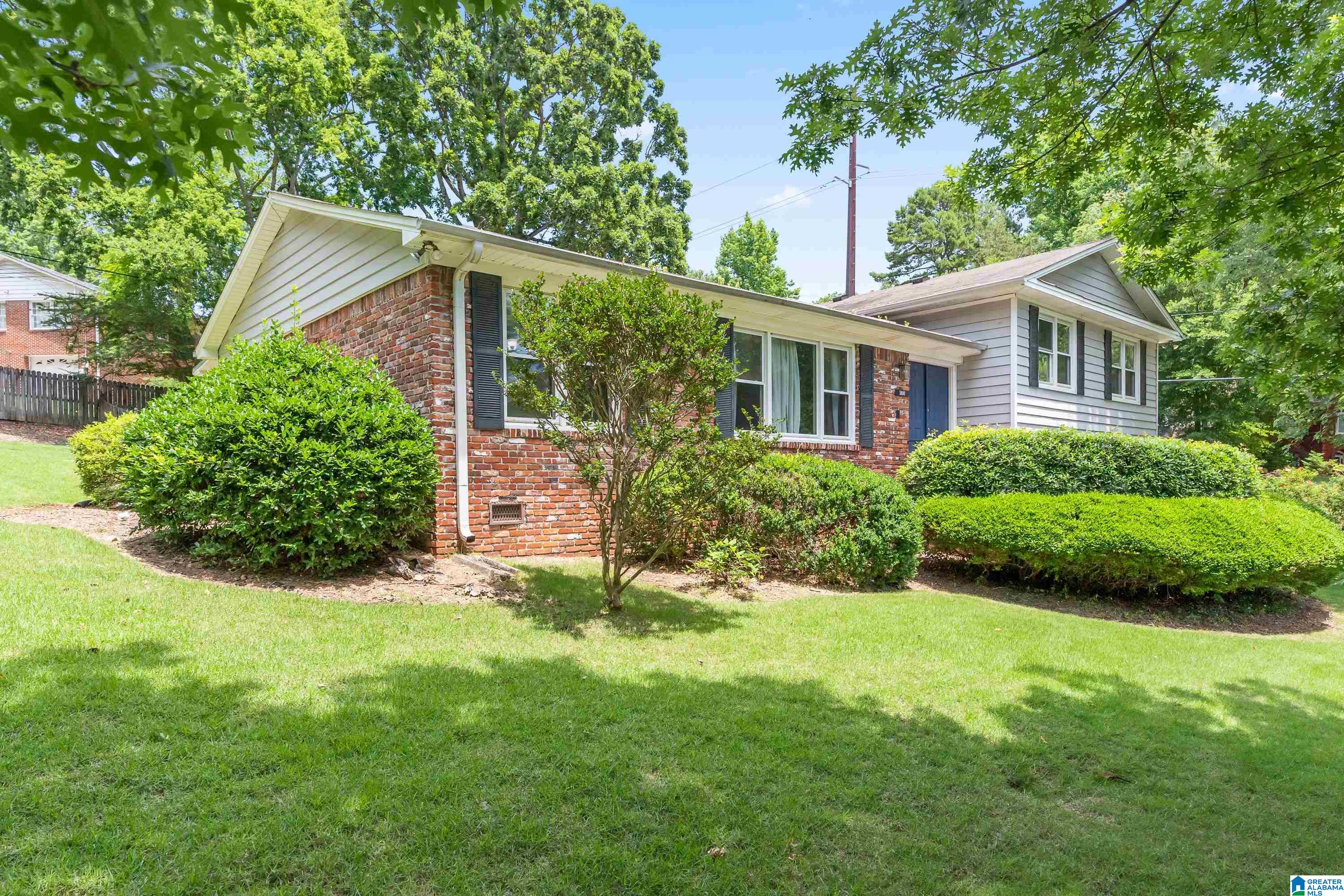 3800 Crestside Road Birmingham, AL 35223 - Photo 2 of 44