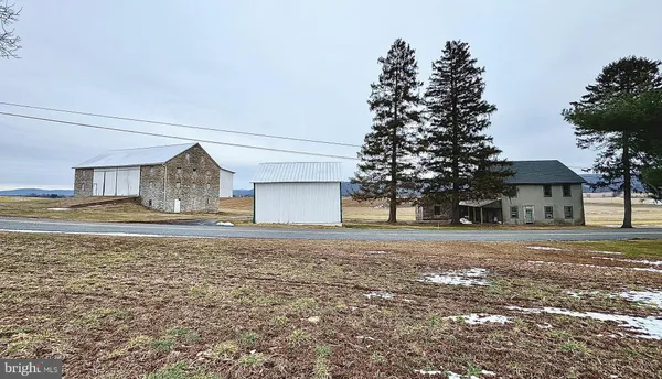 $400,000 | 133 Hunter Road, Oley, PA 19547