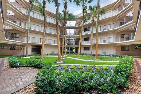 $2,400 | 8650 Southwest 133rd Avenue Road, Unit 116, Miami, FL 33183