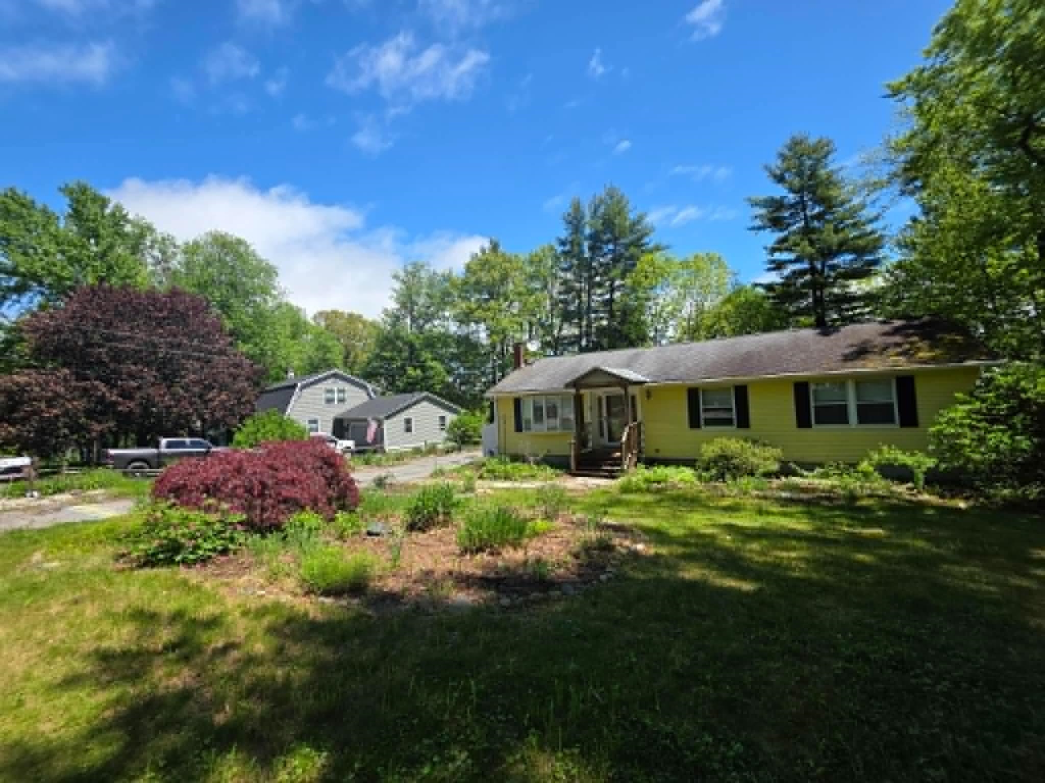 184 Carriage Hill Road Brattleboro, VT 05301 - Photo 4 of 43