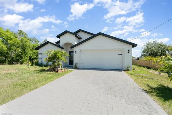$2,490 | 165 Blackstone Drive, Fort Myers, FL 33913