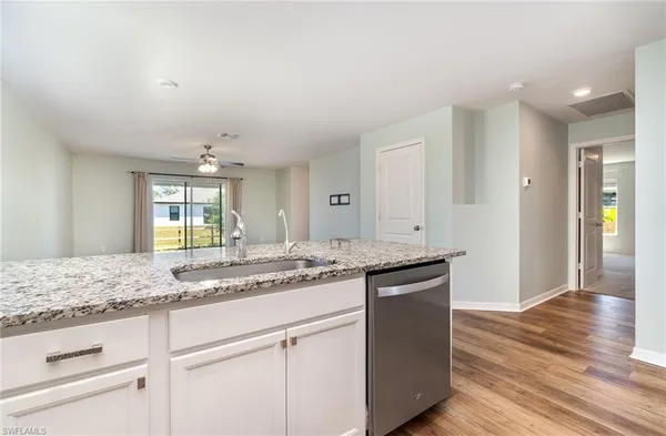 $2,490 | 165 Blackstone Drive, Fort Myers, FL 33913