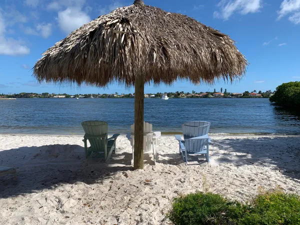 $299,000 | 700 Scotia Drive, Unit 303, Hypoluxo, FL 33462