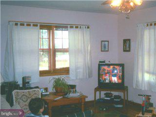 16 Stewart Road Pilesgrove, NJ 08098 - Photo 5 of 6