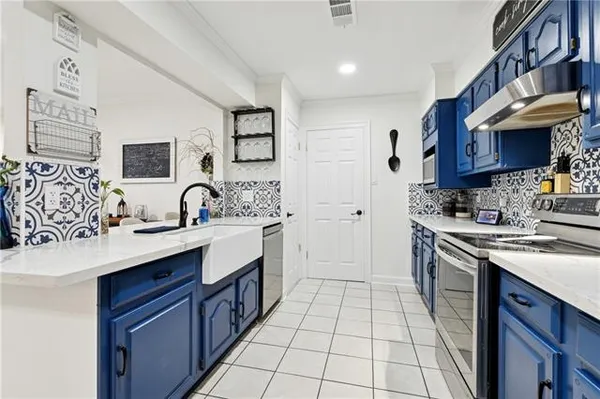 $360,000 | 1420 North Starrett Road, Metairie, LA 70003