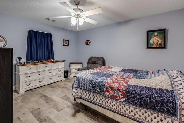 $292,500 | 122 Warwick Street, Laplace, LA 70068