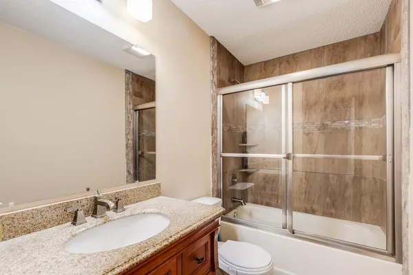 $292,500 | 122 Warwick Street, Laplace, LA 70068