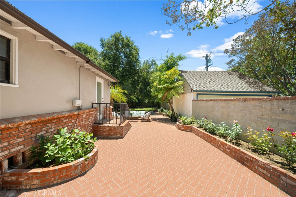 2330 Lorain Road San Marino, CA 91108 - Photo 47 of 75