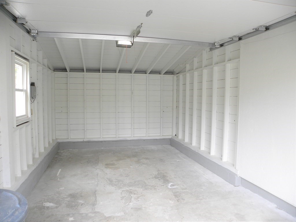 30 Arbor Road Chelmsford, MA 01863 - Photo 31 of 32 a view of a small room