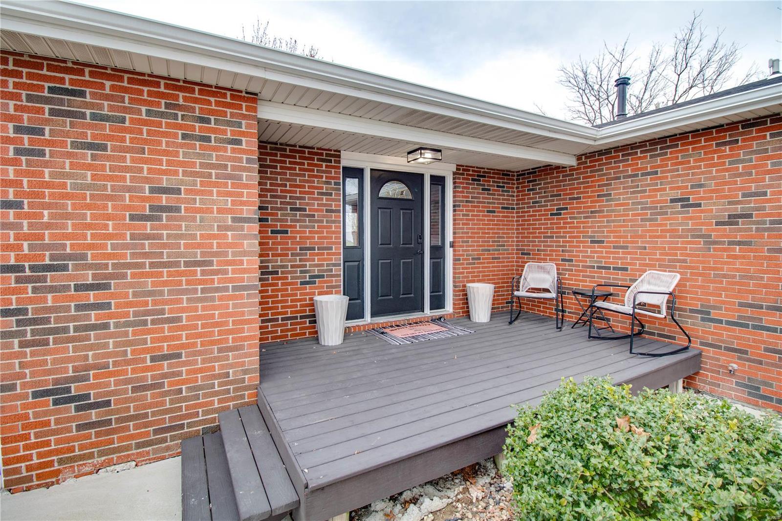 6221 Manix Road Edwardsville, IL 62025 - Photo 12 of 70 Gallery Image 12