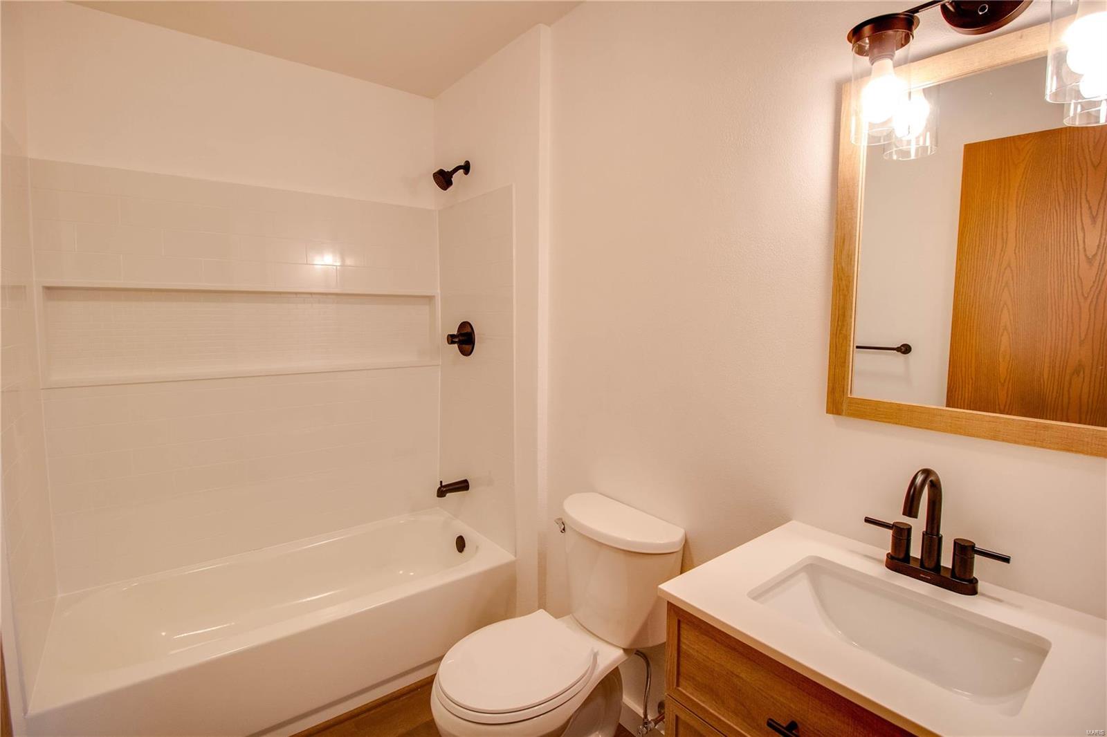 6221 Manix Road Edwardsville, IL 62025 - Photo 35 of 70 Gallery Image 35