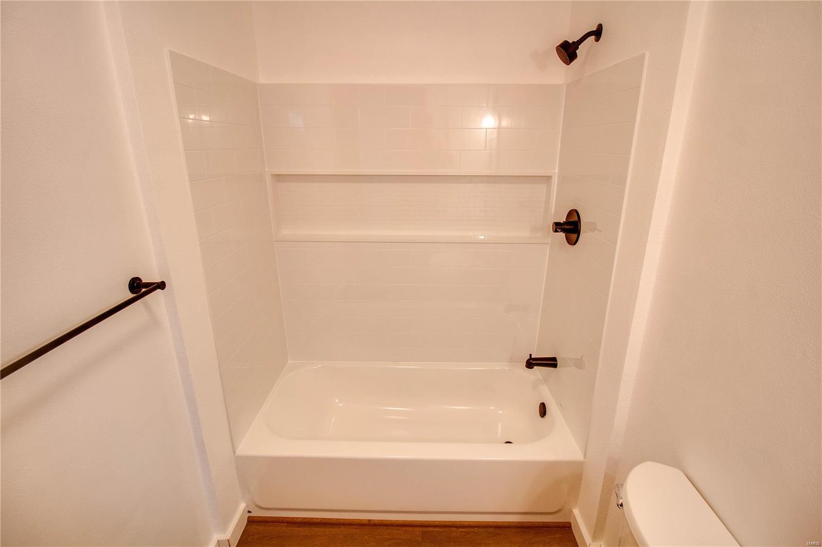 6221 Manix Road Edwardsville, IL 62025 - Photo 37 of 70 Gallery Image 37