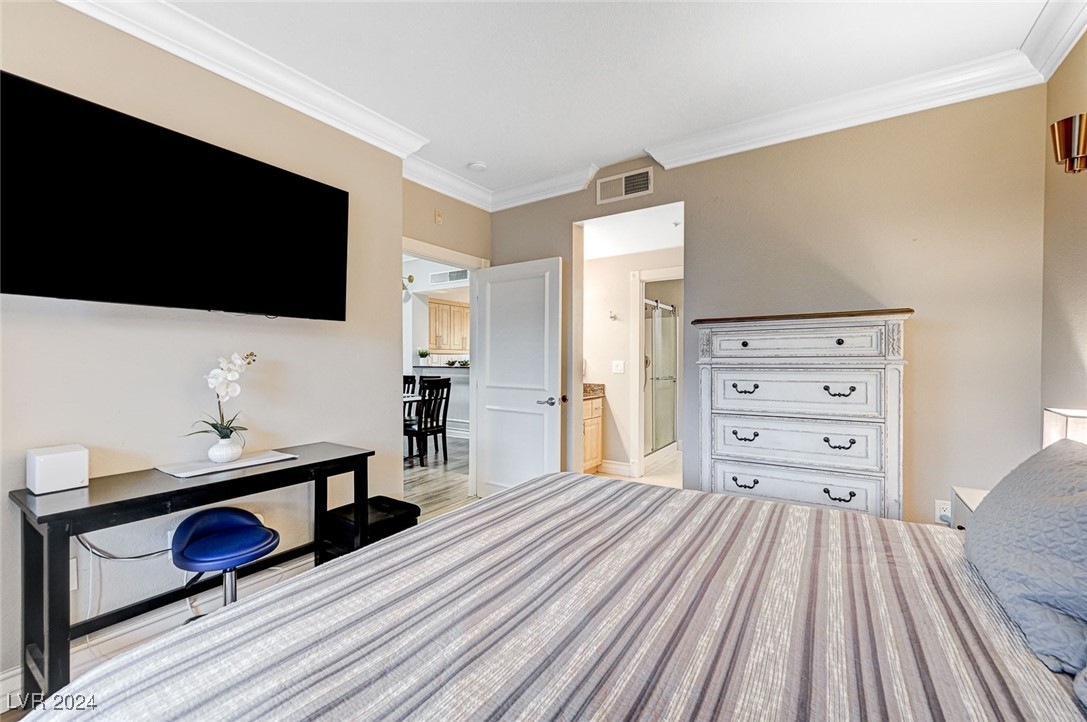 210 East Flamingo Road, Unit 413 Las Vegas, NV 89169 - Photo 19 of 72 Crown Moulding
