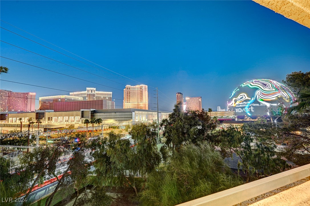 210 East Flamingo Road, Unit 413 Las Vegas, NV 89169 - Photo 45 of 72 Gallery Image 45