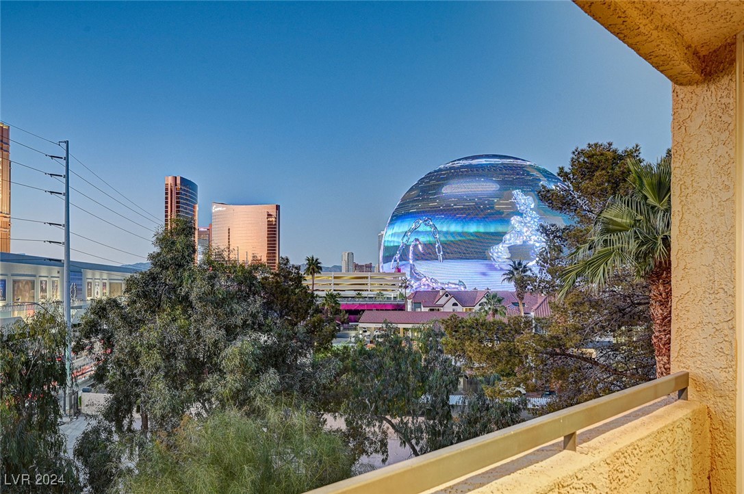 210 East Flamingo Road, Unit 413 Las Vegas, NV 89169 - Photo 46 of 72 Gallery Image 46