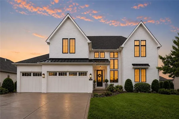 $1,199,000 | 3413 Northeast 102nd Terrace, Kansas City, MO 64155