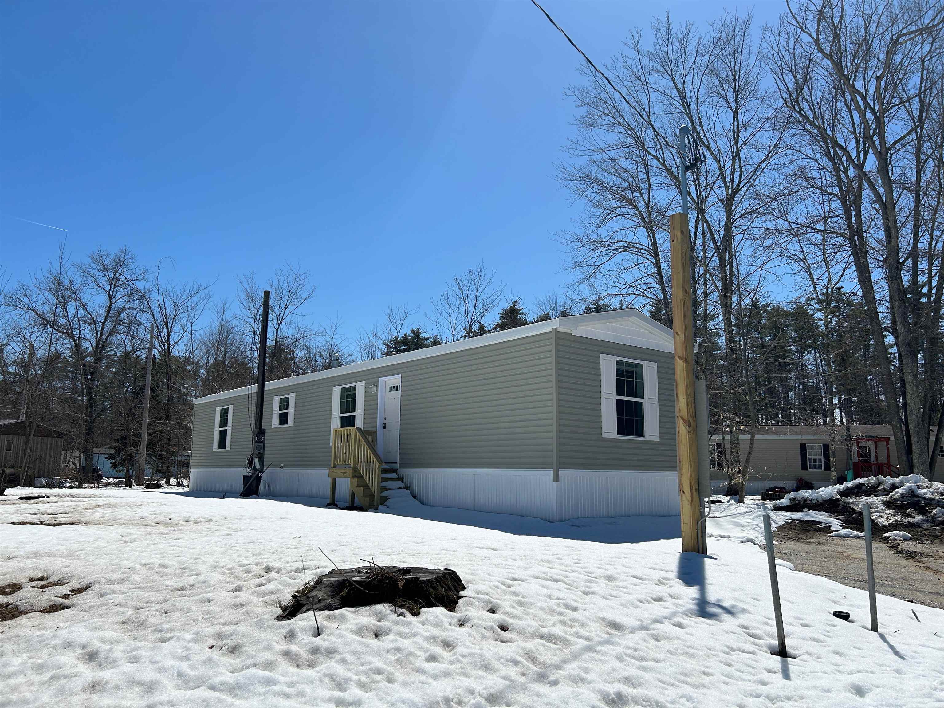 116 Pineland Park Road Milton, NH 03851 - Photo 1 of 27 Gallery Image 1