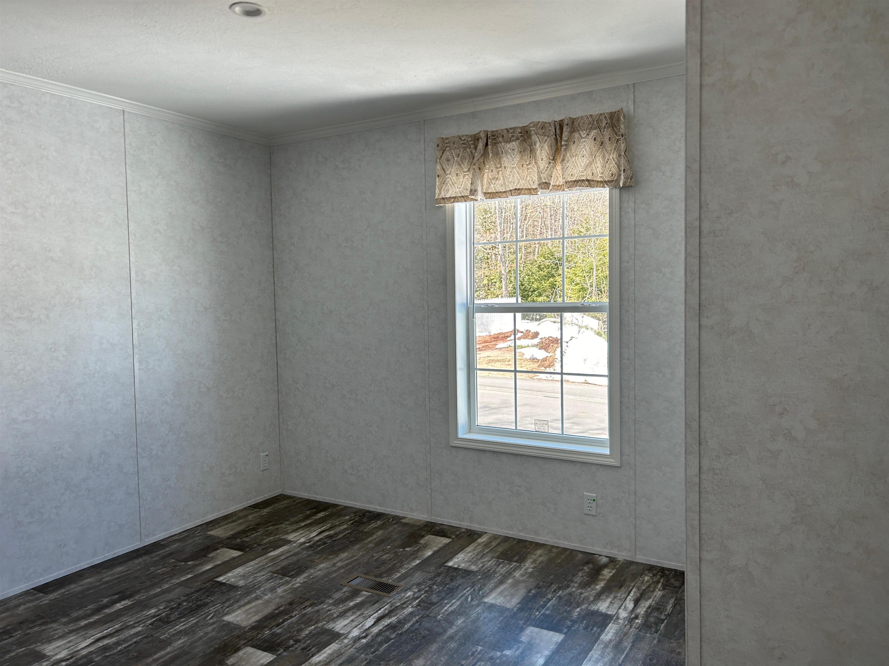 116 Pineland Park Road Milton, NH 03851 - Photo 14 of 27 Gallery Image 14