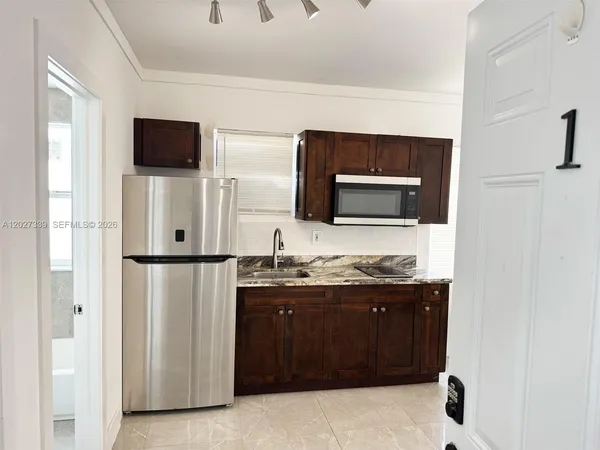 $1,650 | 1631 Northwest 3rd Street, Unit 1, Miami, FL 33125