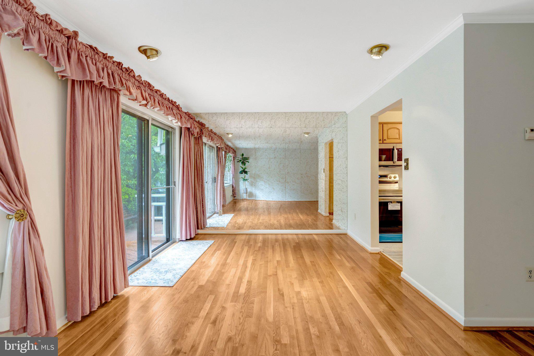 6313 Greeley Boulevard Springfield, VA 22152 - Photo 18 of 51 Gallery Image 18