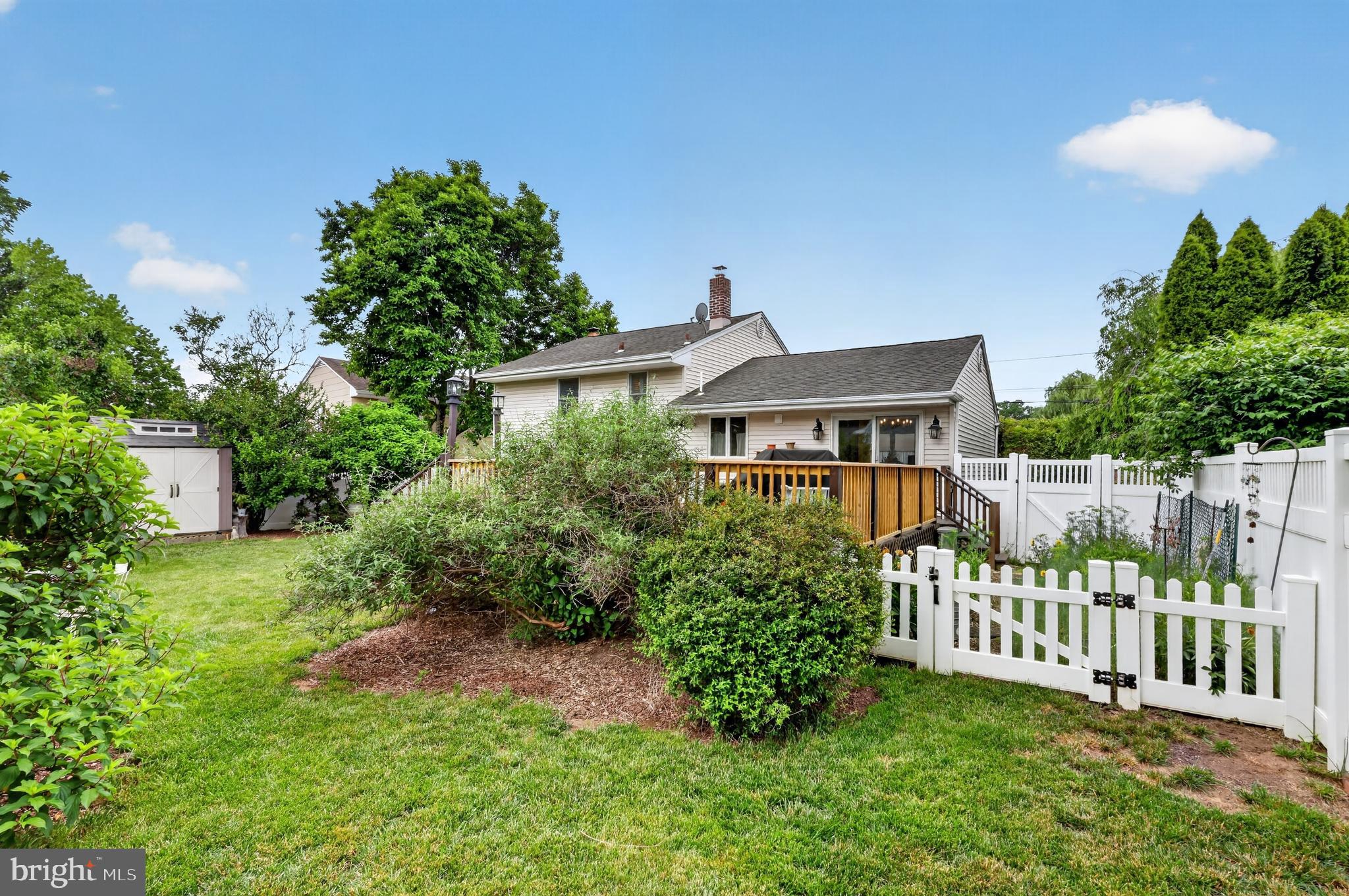 21 Bonnie Rae Drive Hamilton, NJ 08620 - Photo 18 of 20
