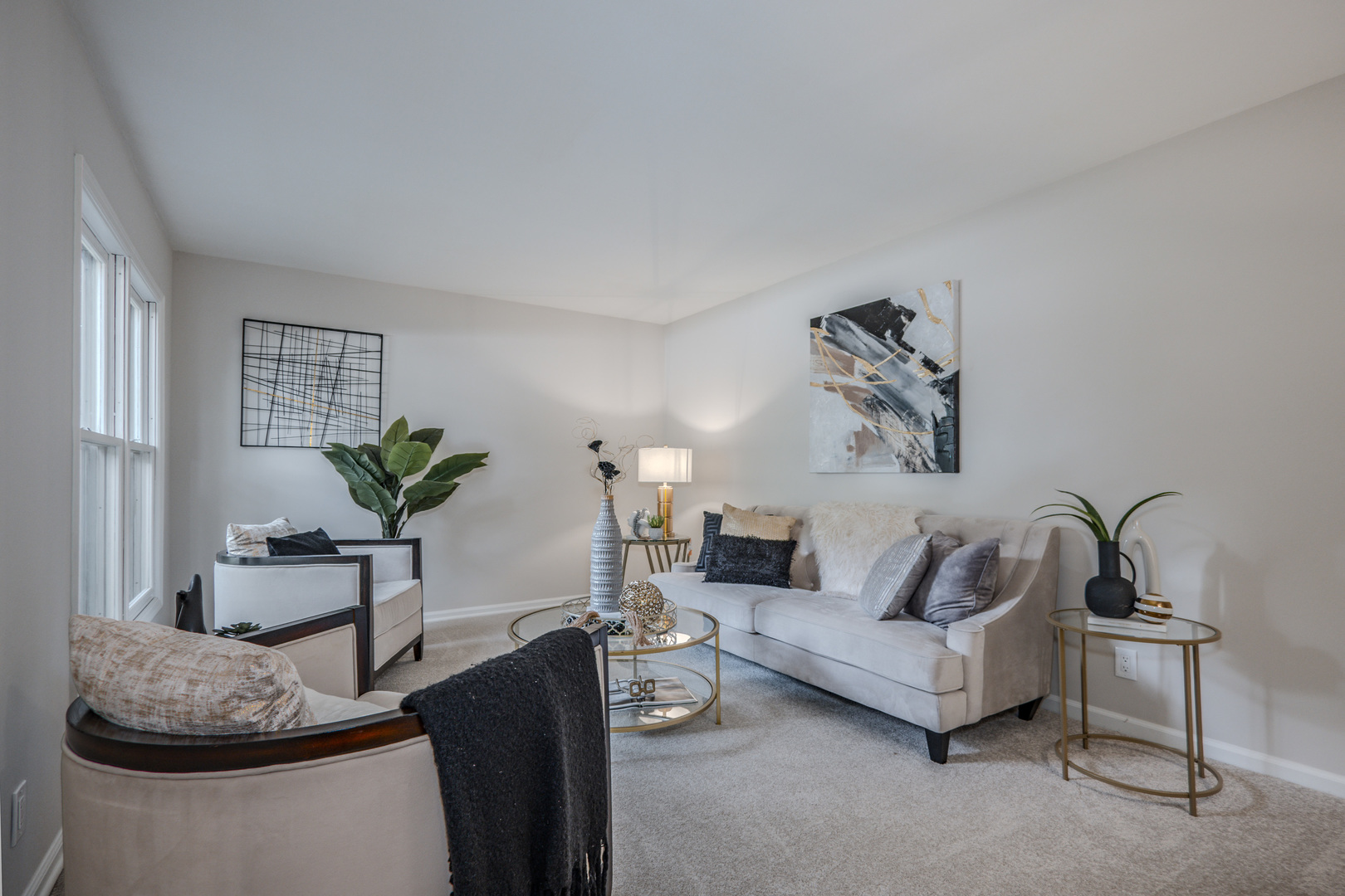 1936 South Street Geneva, IL 60134 - Photo 6 of 41 a living room with furniture and a potted plant