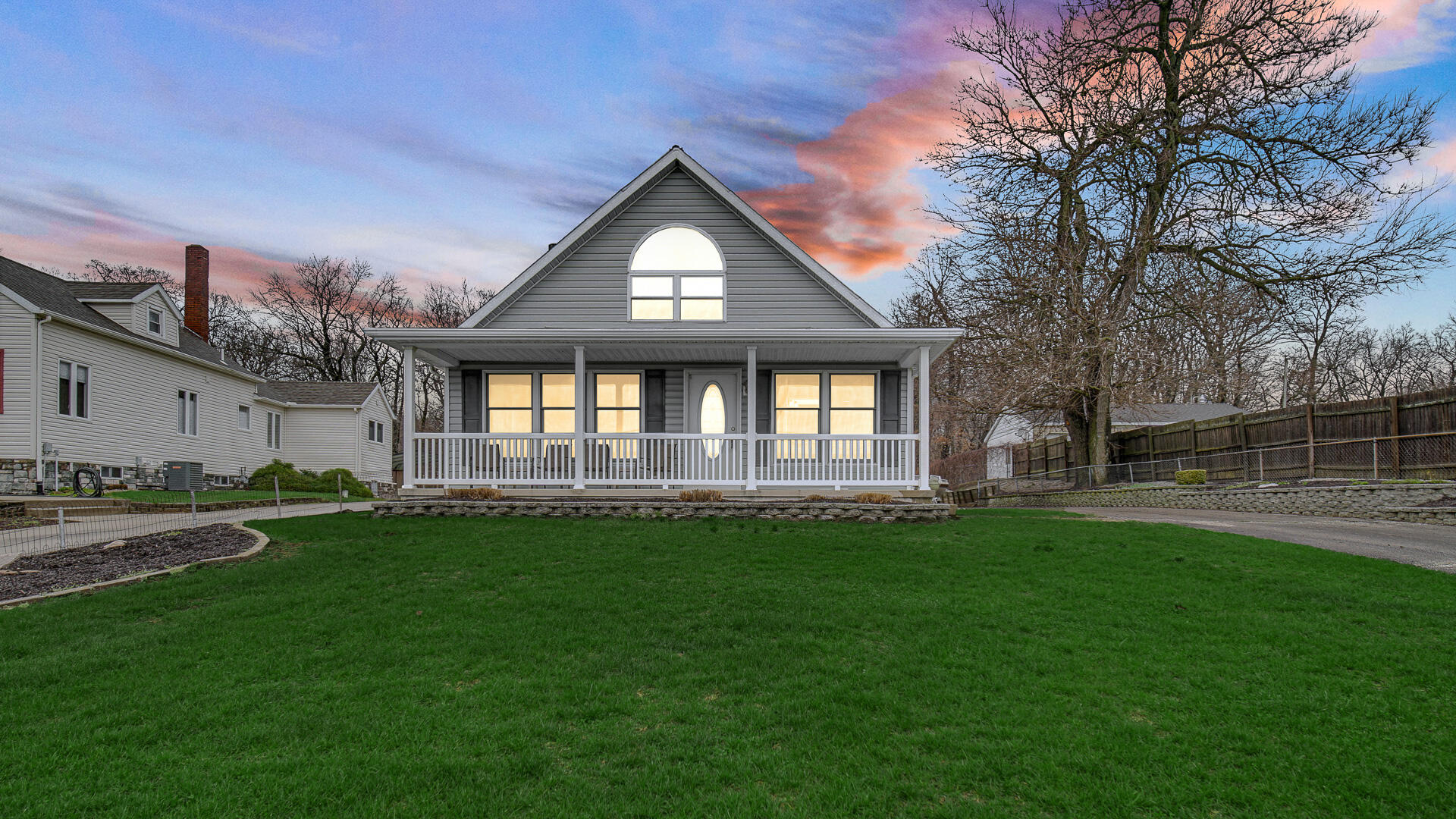 4472 South County Road 210 Knox, IN 46534 - Photo 2 of 30 a front view of a house with a yard