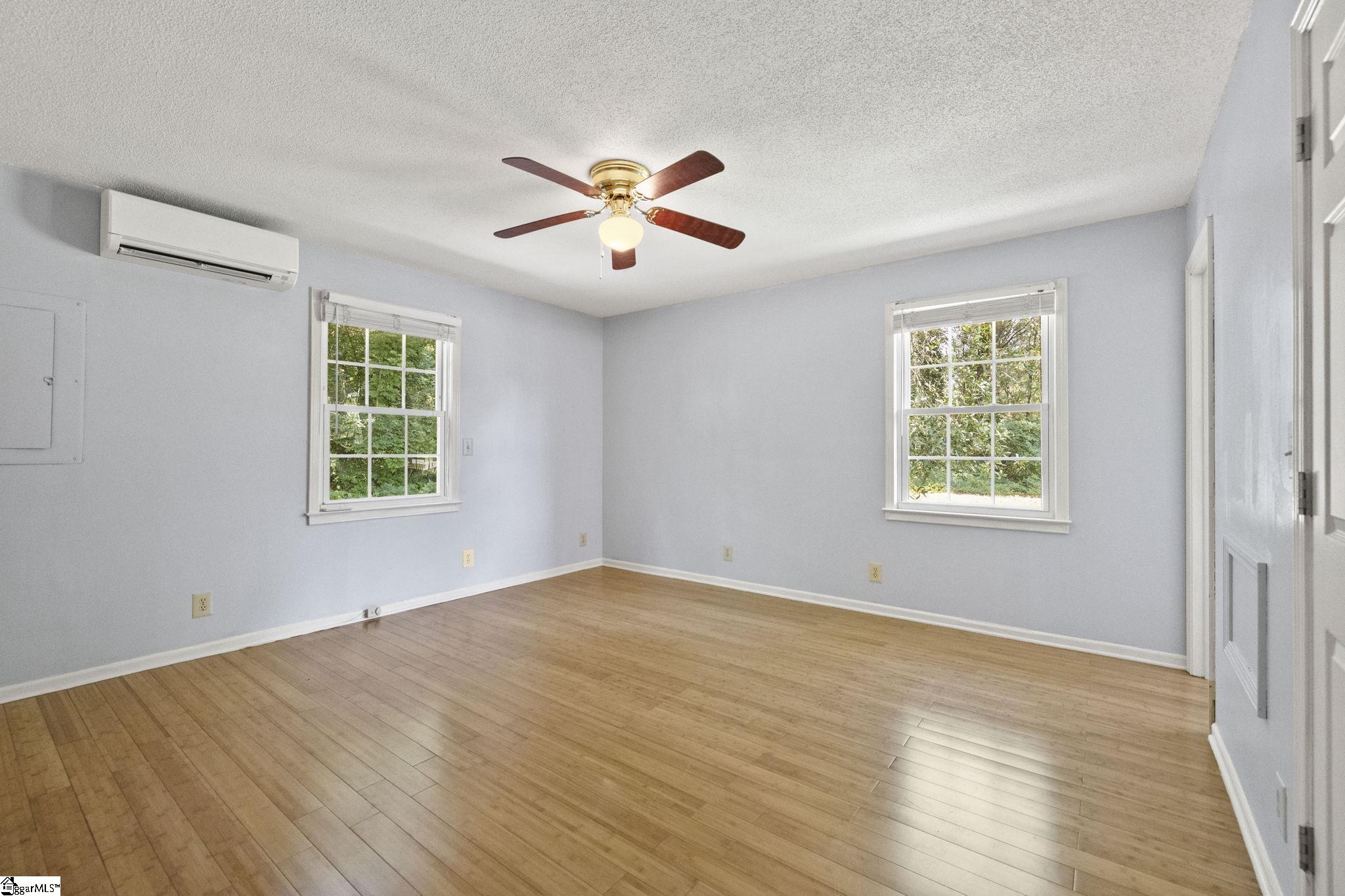 721 Latham Road Easley, SC 29640 - Photo 18 of 34