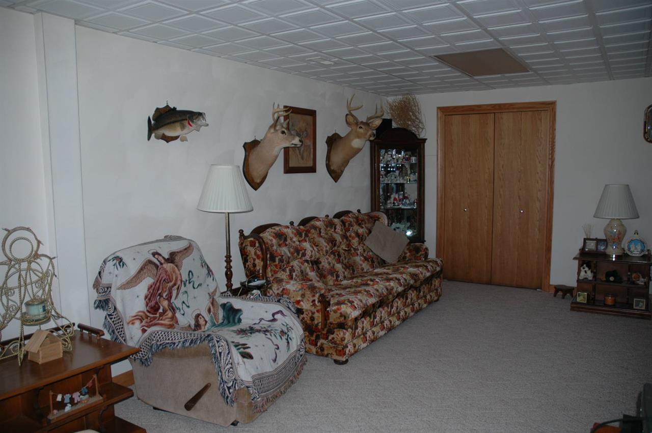8760 West Deich Road Eckerty, IN 47116 - Photo 12 of 14