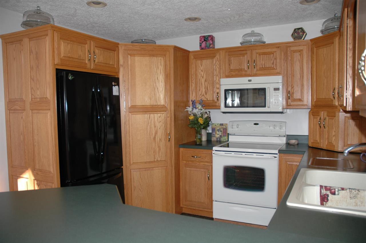 8760 West Deich Road Eckerty, IN 47116 - Photo 6 of 14