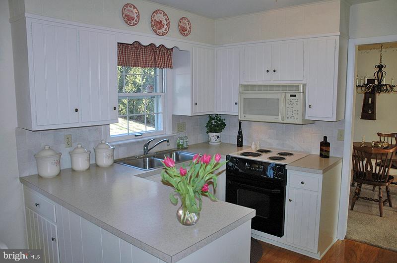 821 Bellecrest Road Lancaster, PA 17601 - Photo 5 of 17 Gallery Image 5