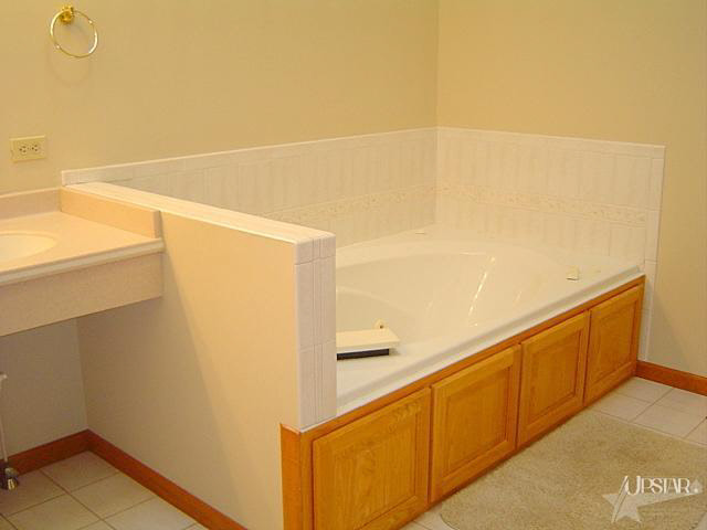 12436 North County Line Road East Spencerville, IN 46788 - Photo 12 of 25