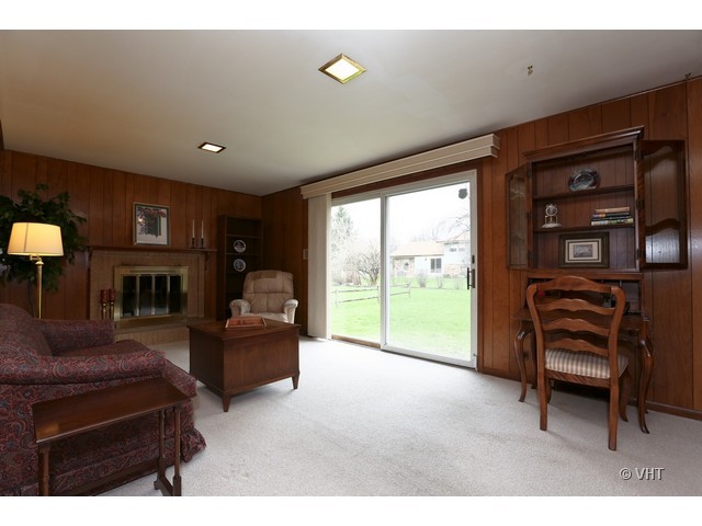 1020 Maple Road Flossmoor, IL 60422 - Photo 5 of 10