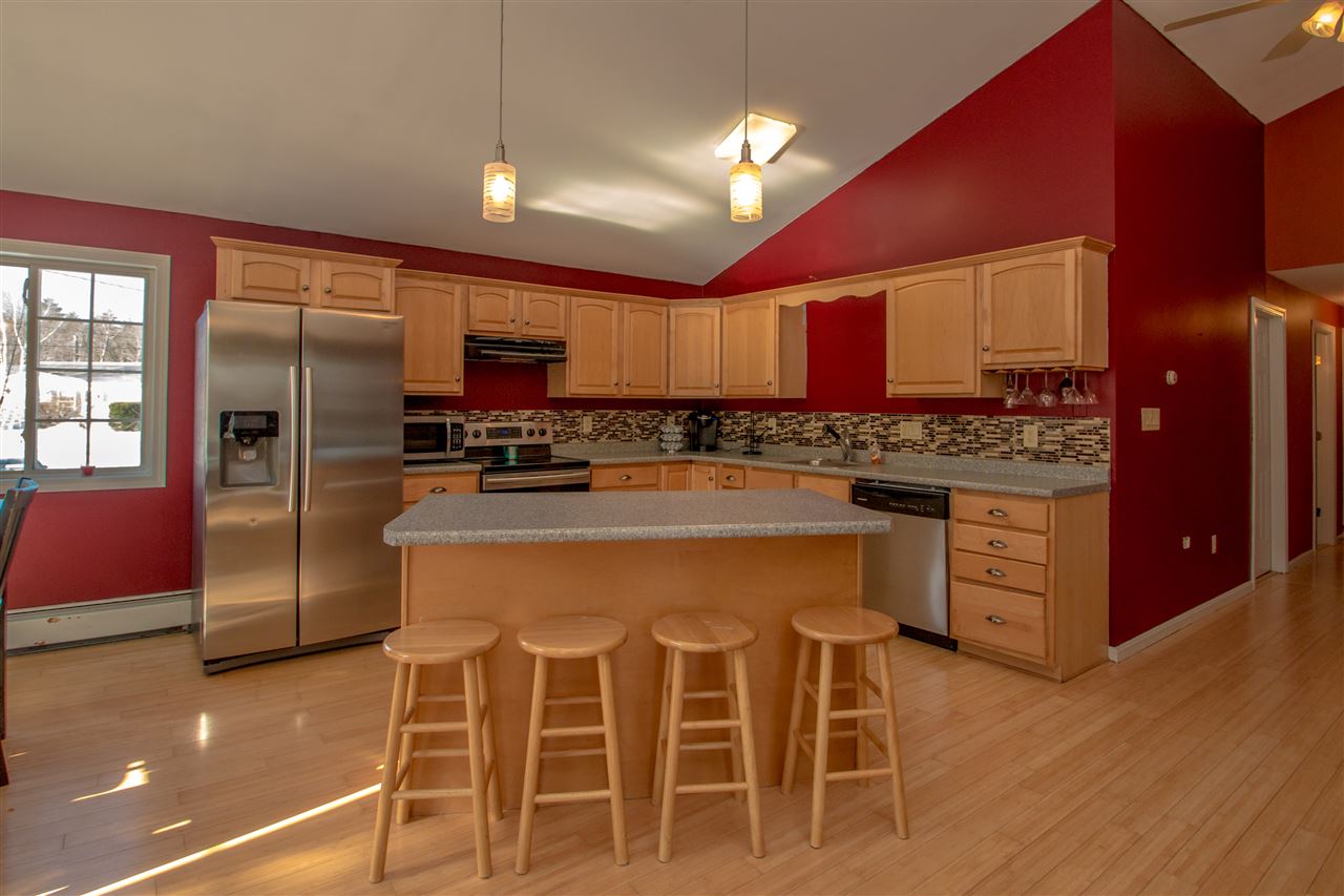 90 Effingham Road Ossipee, NH 03864 - Photo 10 of 37