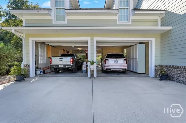 $949,500 | 109 Busbridge Cove, Pooler, GA 31322