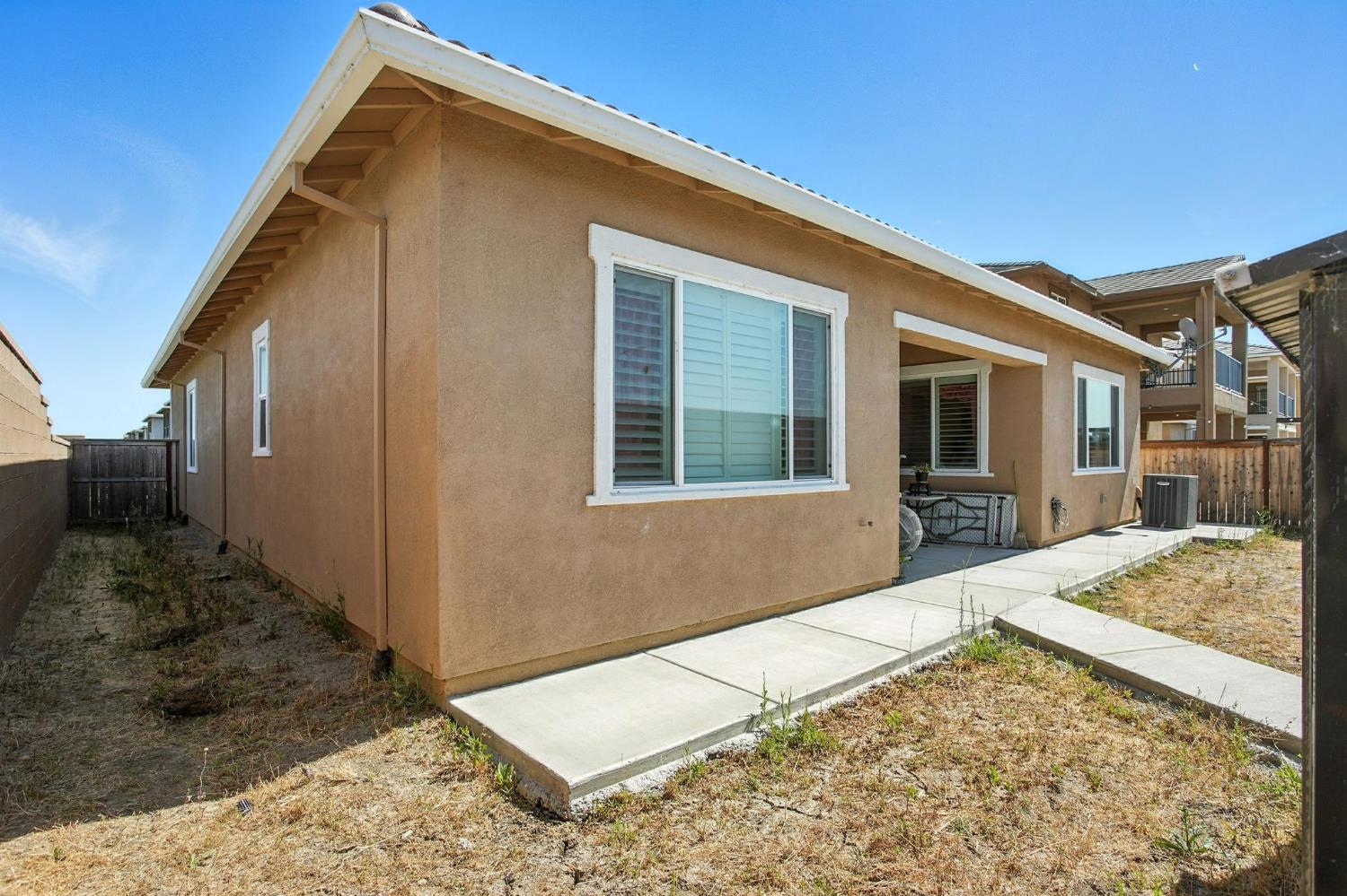 3742 Haymaker Way Sacramento, CA 95835 - Photo 33 of 39 a house view with a outdoor space