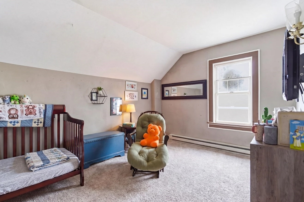 13 Keyes Street Warren, MA 01083 - Photo 11 of 16
