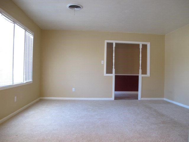 3827 52nd Street Lubbock, TX 79413 - Photo 3 of 10 Photo 3