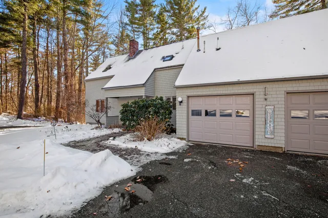 $649,900 | 11 Clover Lane, Windham, ME 04062