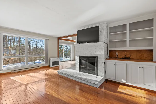 $649,900 | 11 Clover Lane, Windham, ME 04062