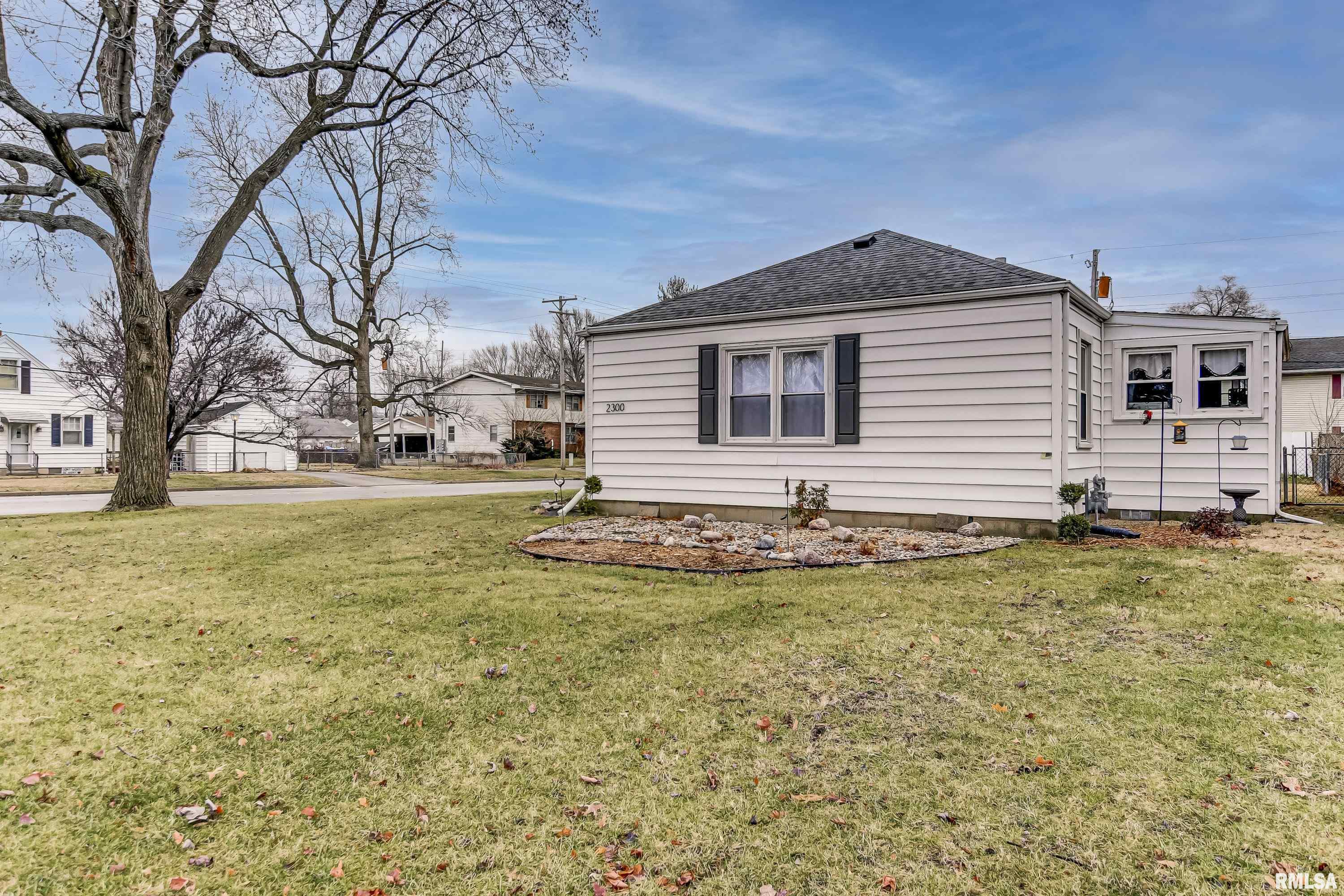 2300 South Spring Street Springfield, IL 62704 - Photo 31 of 33