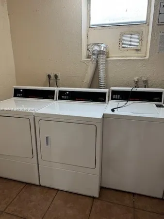 $1,750 | 4550 Northwest 9th Street, Unit 617E, Miami, FL 33126