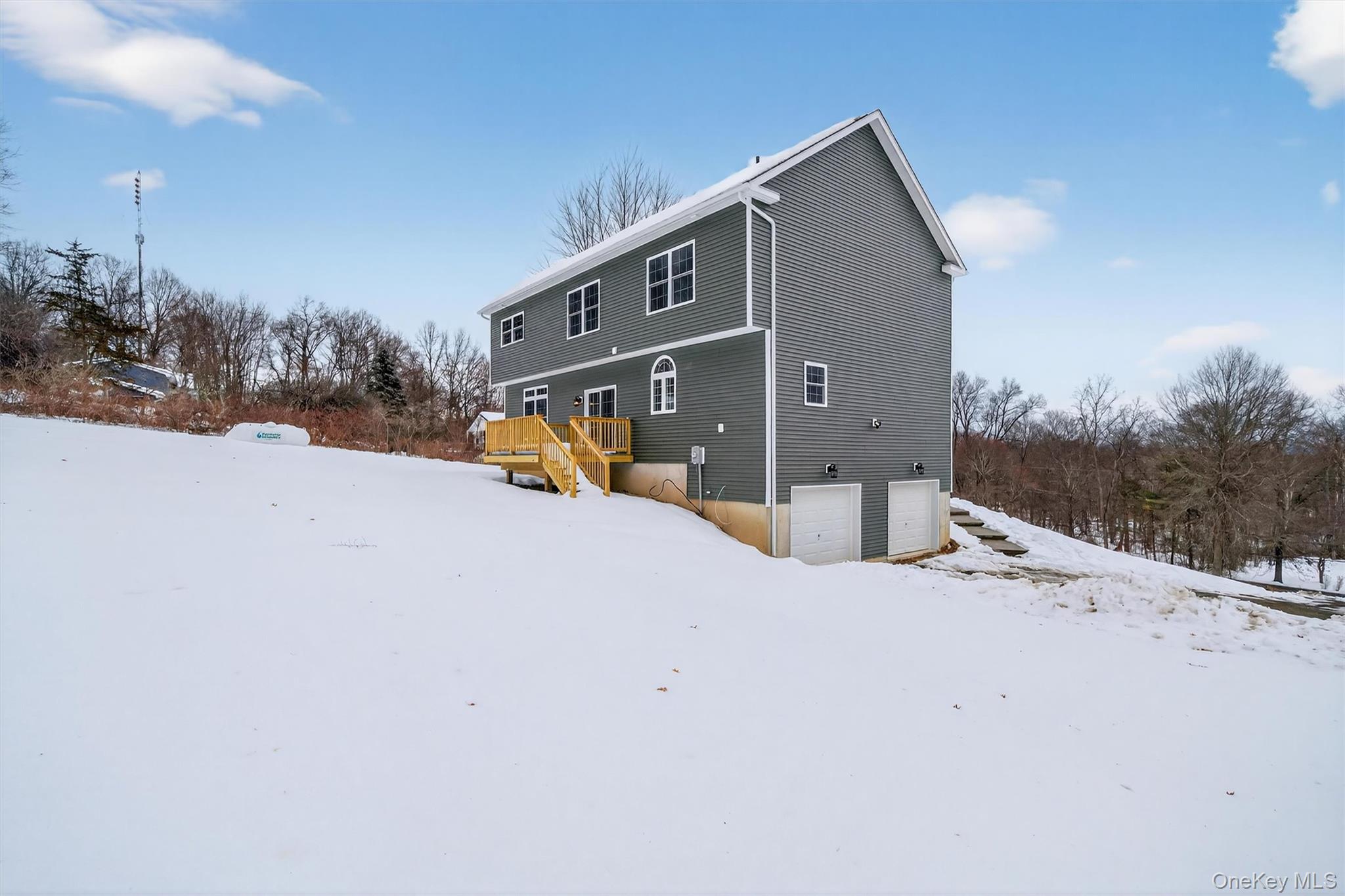 509 Toleman Road Rock Tavern, NY 12575 - Photo 36 of 36 a front view of a house with a yard