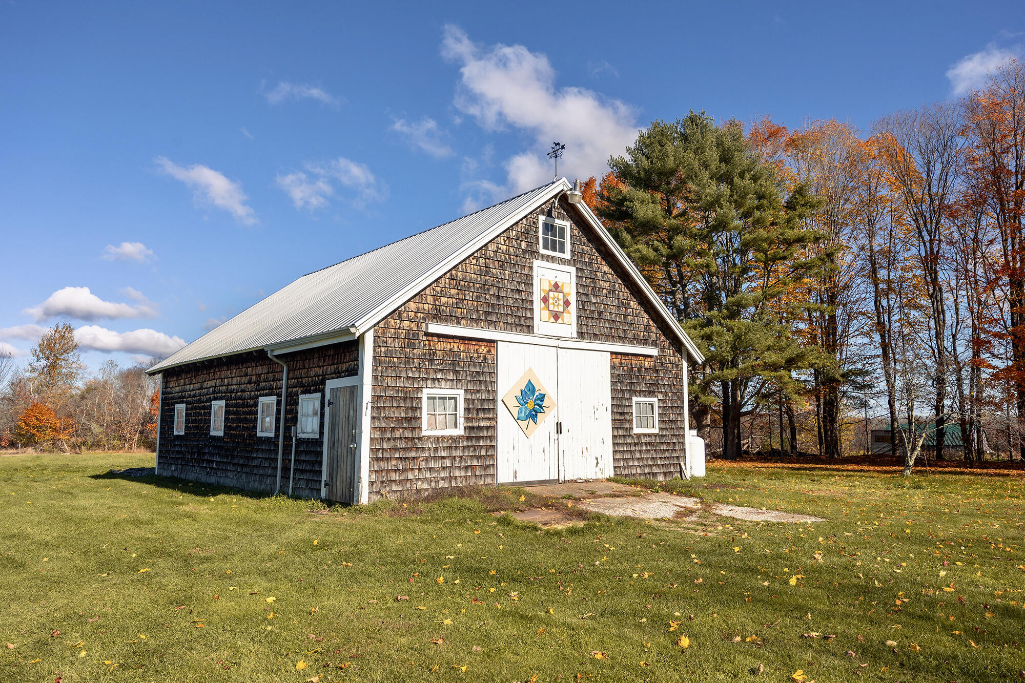 389 Higgins Road Pittsfield, ME 04967 - Photo 46 of 82 barn