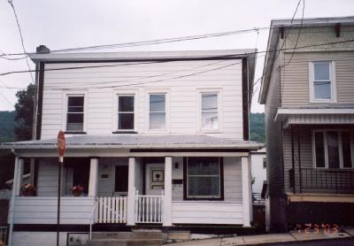 381 West Ridge Street Lansford, PA 18232 - Photo 1 of 2 Gallery Image 1